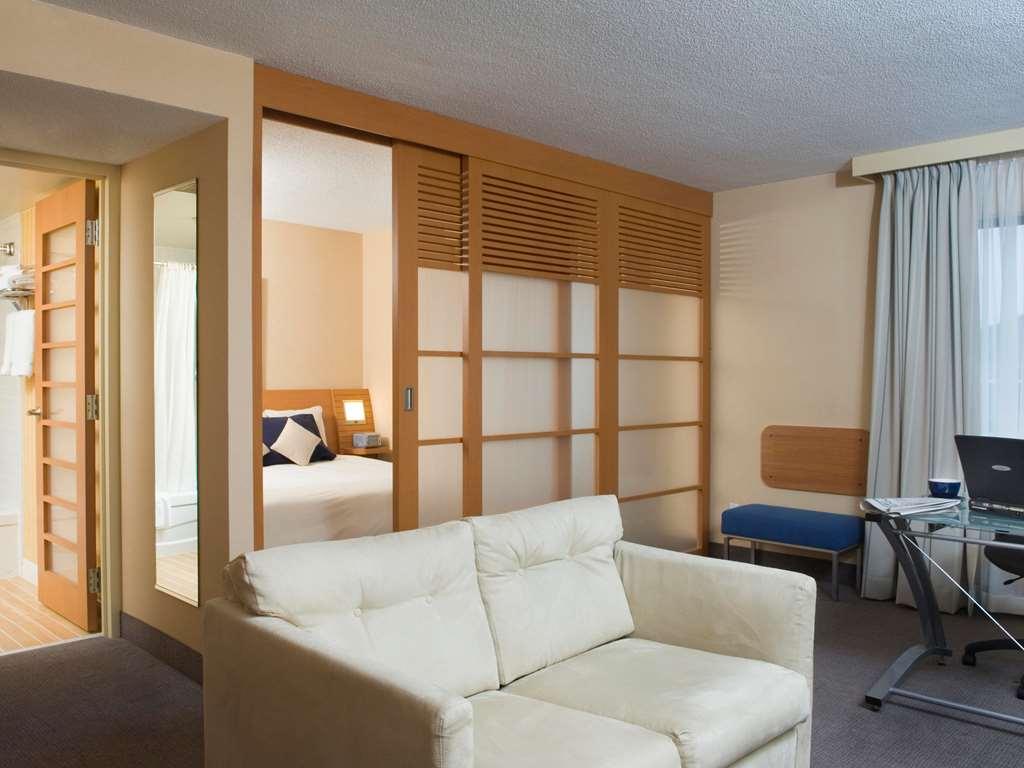 Doubletree By Hilton Ottawa Downtown Hotell Rom bilde