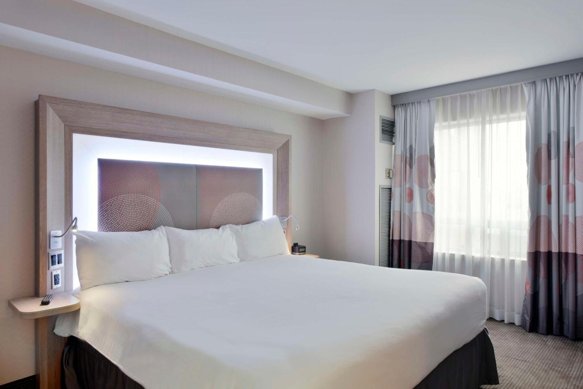 Doubletree By Hilton Ottawa Downtown Hotell Eksteriør bilde